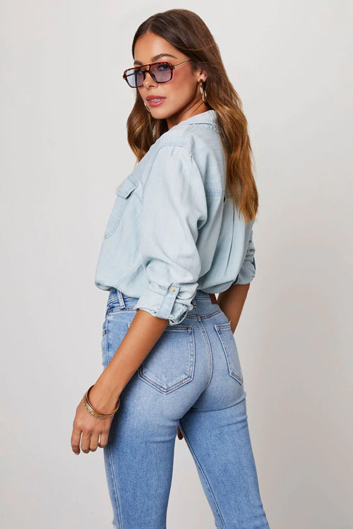 Trending Vibe Button-Down-Langarmoberteil – 2 Farben