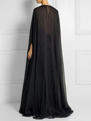 Einfaches zweiteiliges klassisches Unterkleid + durchsichtiges Maxikleid mit Umhang außen 
