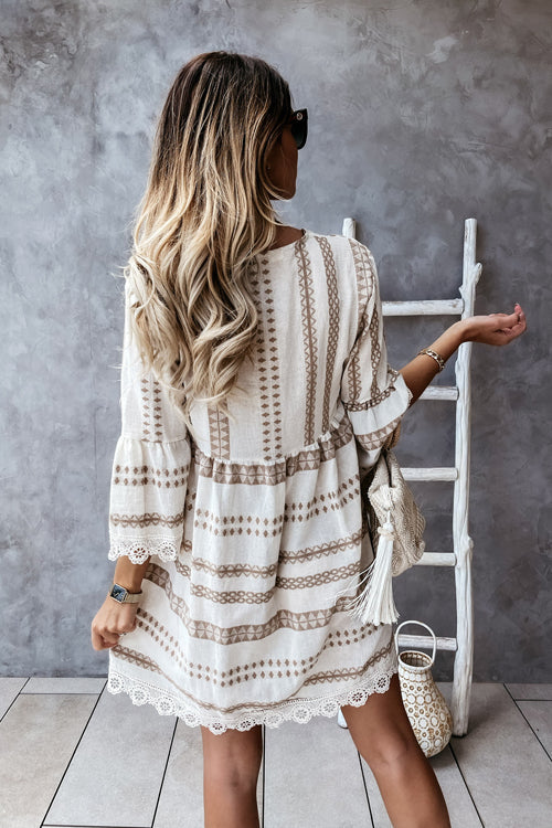 Süß beeindruckendes Boho-Spitzen-Minikleid – 2 Farben