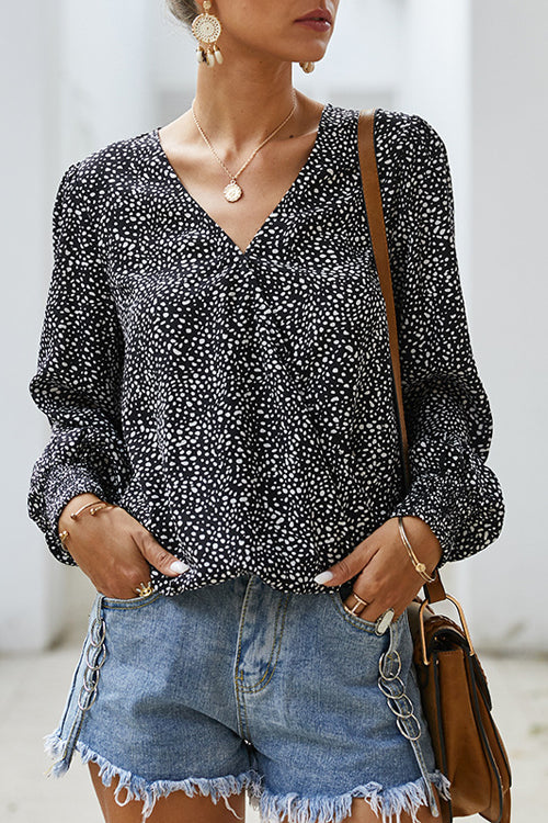 Draw You Close – Bedrucktes Wickeltop mit langen Ärmeln – 2 Farben