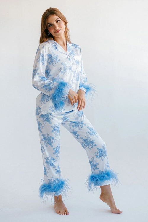 Sweet Dreams Feather Christmas Long Sleeve Pajama Set - 2 Colors