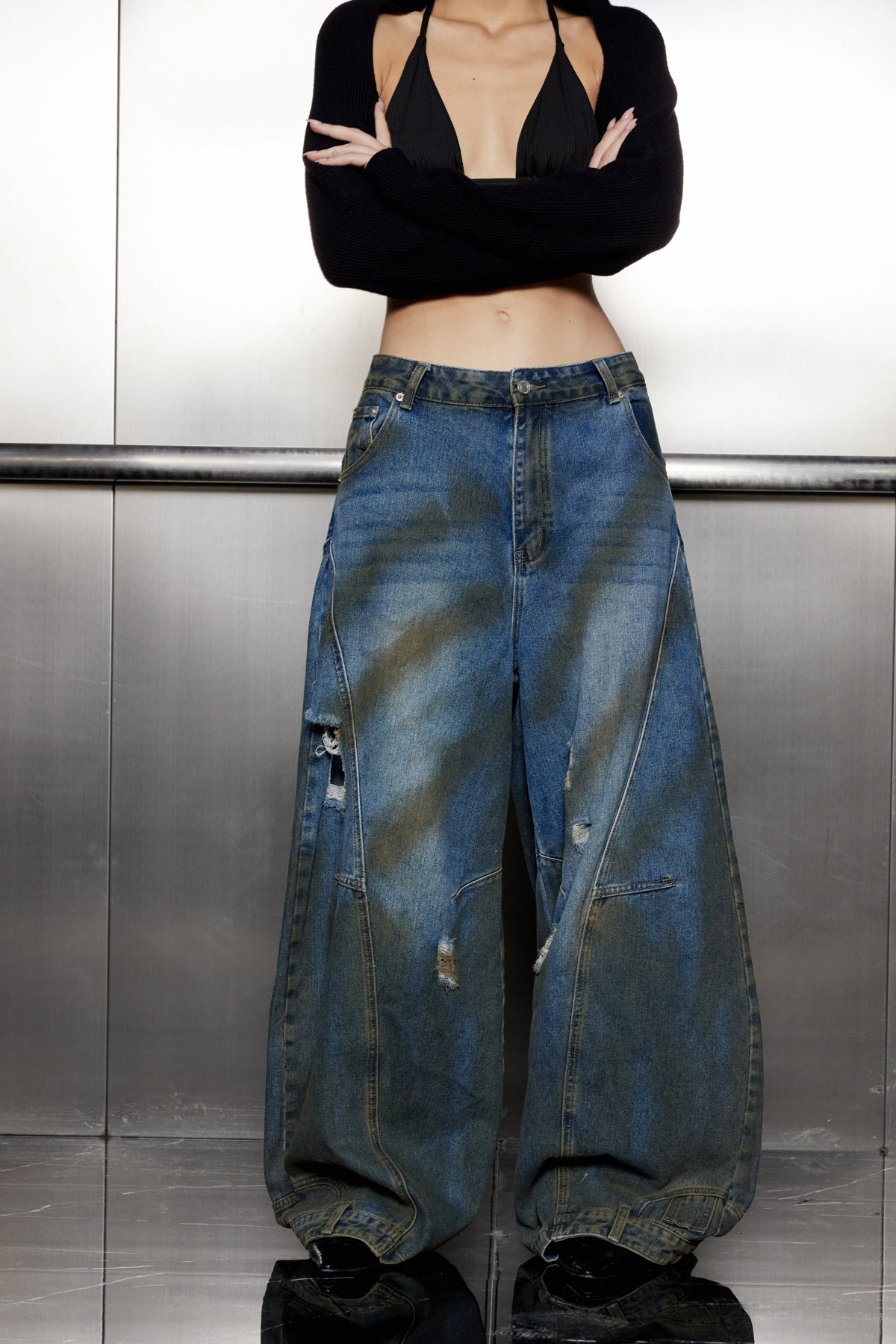 Aire Deconstruct Torn Wide Jeans