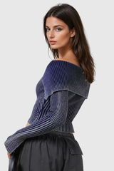 Akilah – Schulterfreies Strickoberteil mit Streifen