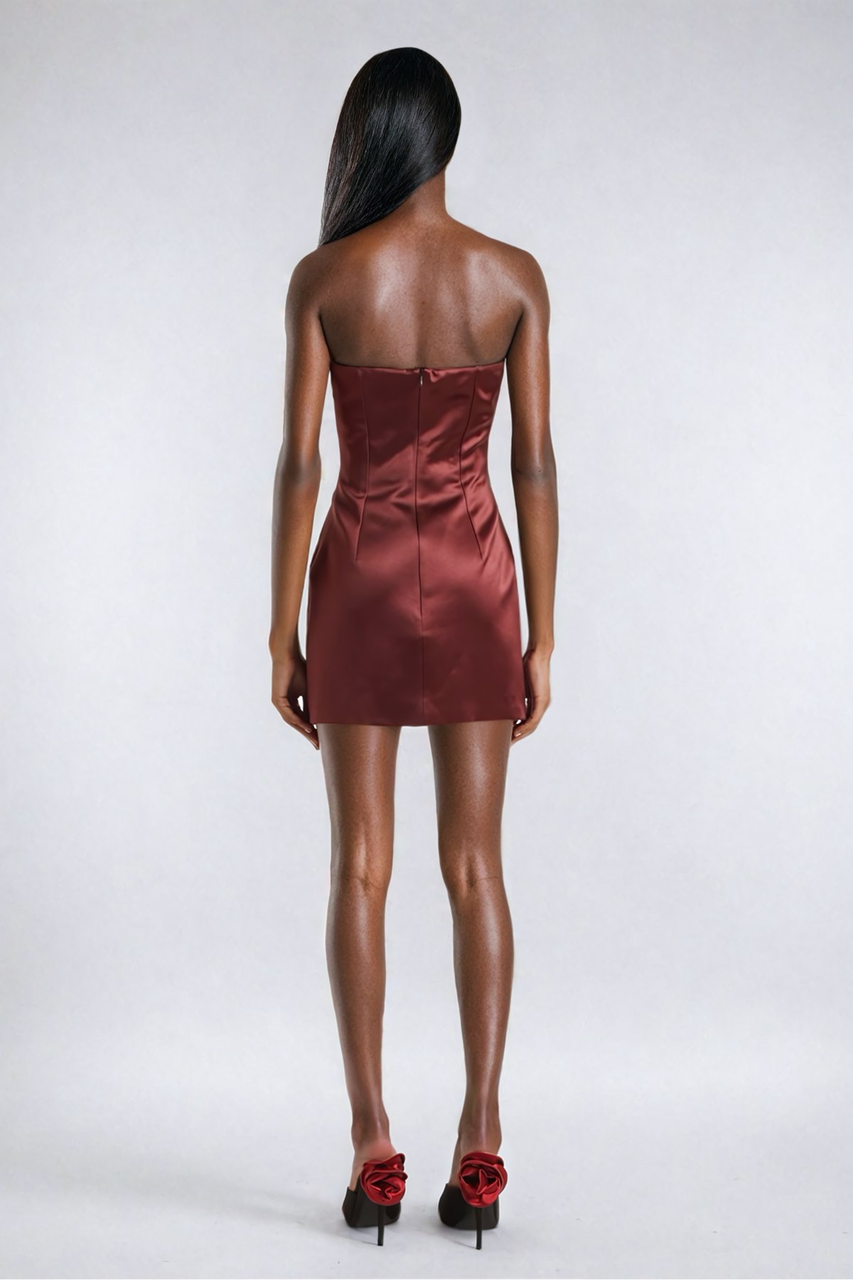 Trägerloses Satin-Minikleid „Alaula“ mit Blumenausschnitt