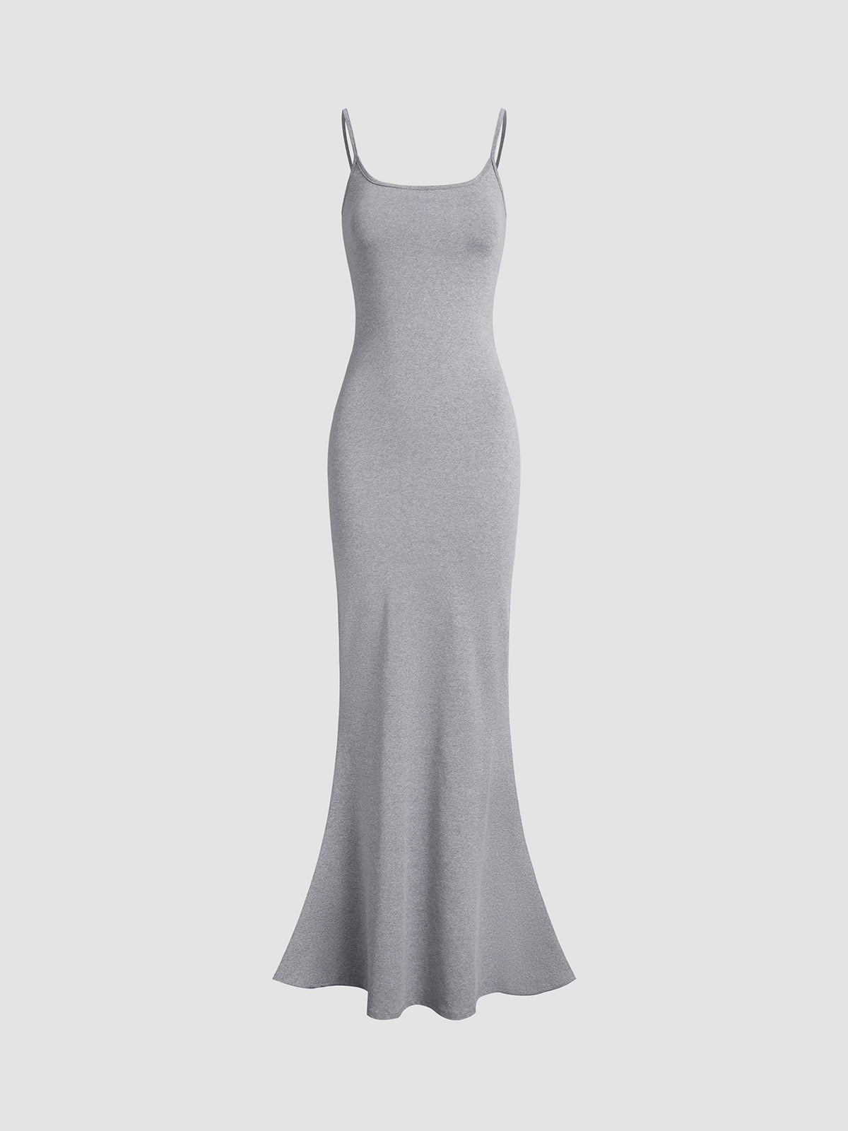 Langes Kleid mit fließenden Trägern