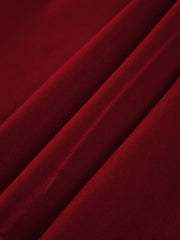 Trägerloses kurzes Kleid aus Satinsamt