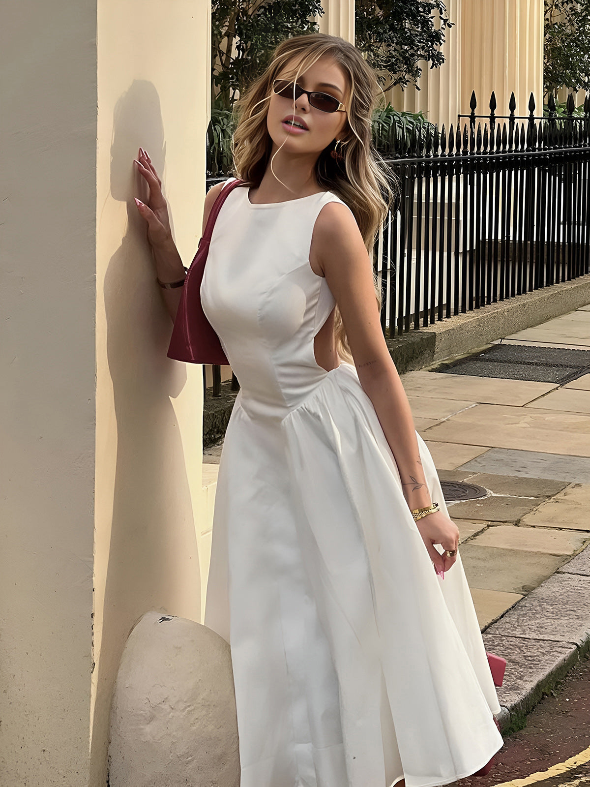 Rückenfreies Midikleid „Serendipity“ mit Cut-outs