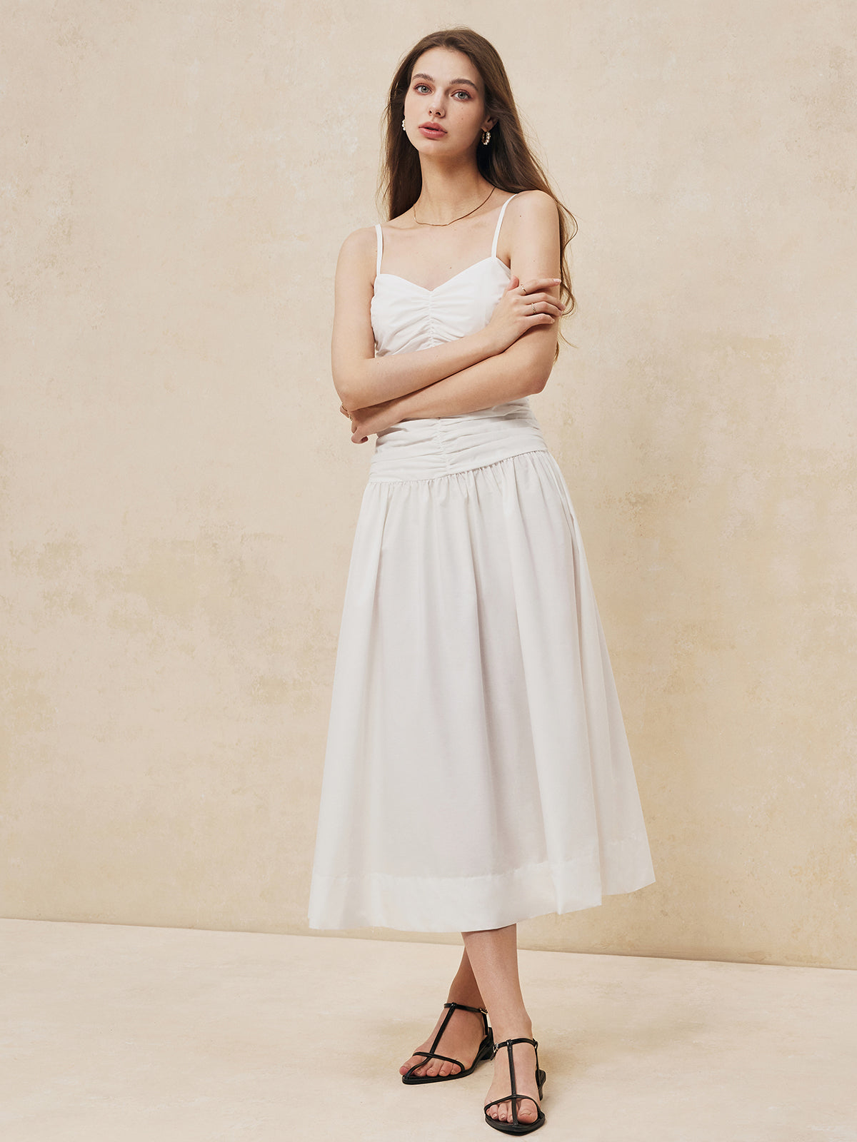 Serendipity – Langes Camisole-Kleid mit Rüschen