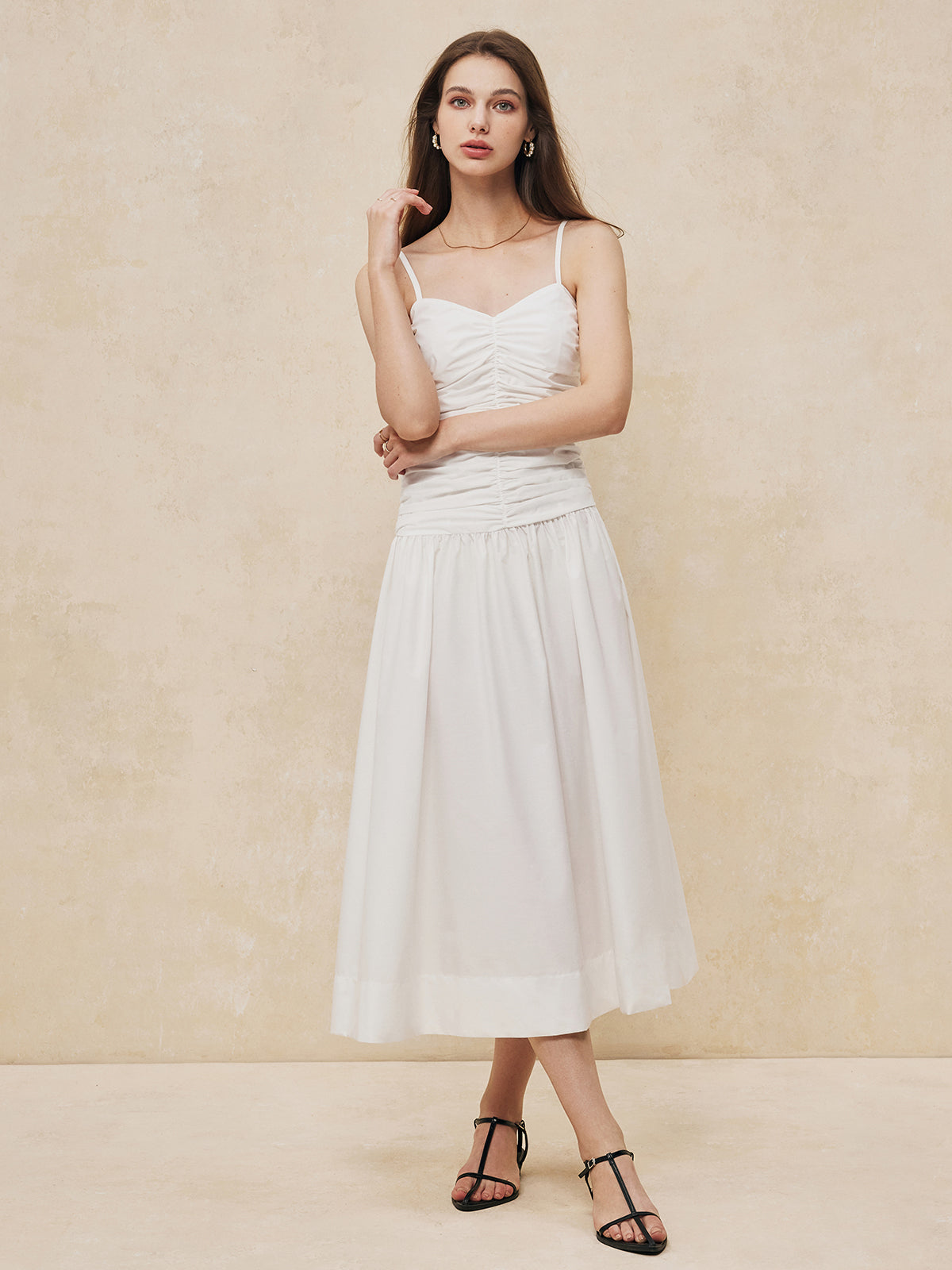 Serendipity – Langes Camisole-Kleid mit Rüschen