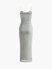 Schmales, langes Kleid aus transparentem Netzstoff