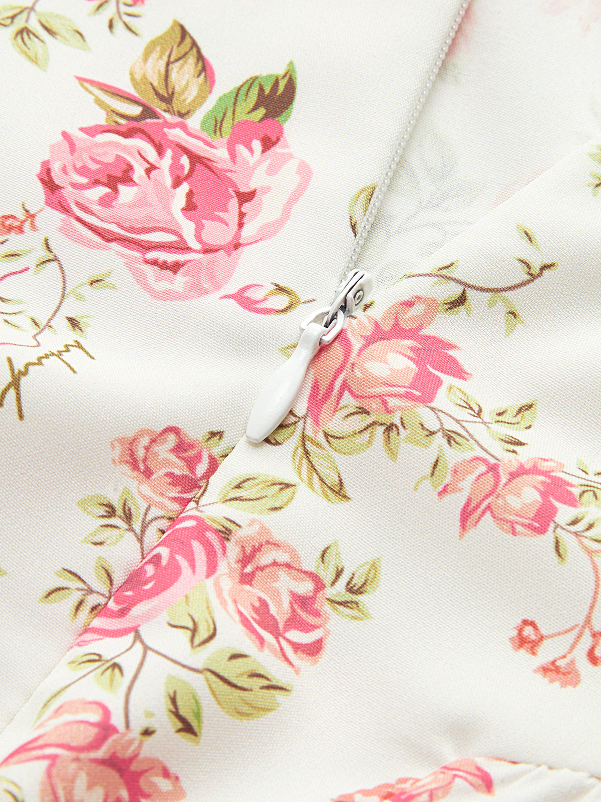 Kleid mit eckigem Ausschnitt und Reißverschluss und Blumenmuster