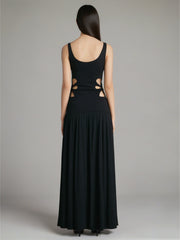 Ärmelloses Kleid mit einfarbigem Cut-out