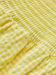 Gerafftes, rückenfreies, kurzes Camisole-Kleid mit Rüschen