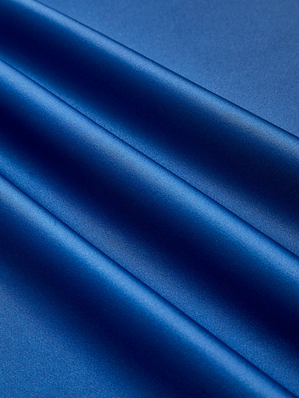 Asymmetrisches langes Kleid mit Farbverlauf und einer Schulter