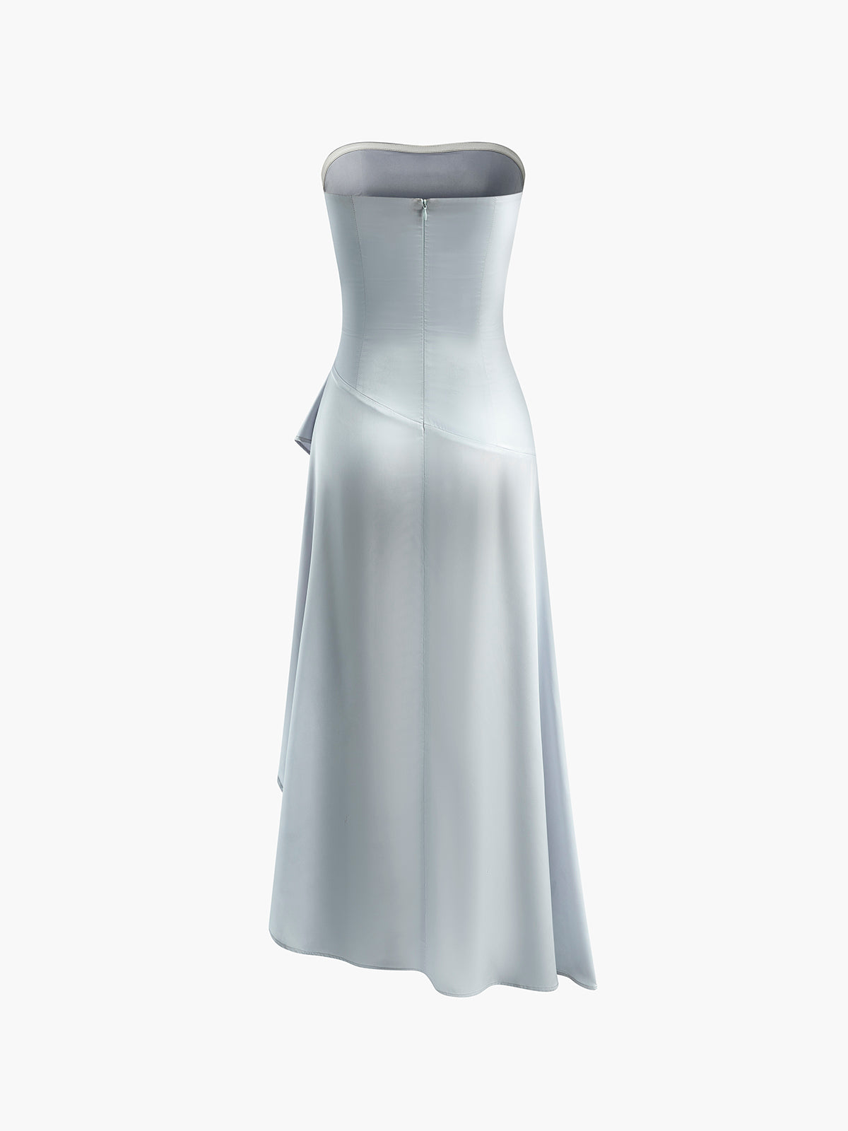 Asymmetrisches trägerloses Kleid mit Rüschen