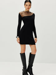 Pulloverkleid mit halbtransparentem Einsatz