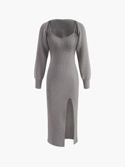 Geripptes Shrug-Strickkleid mit Herzausschnitt