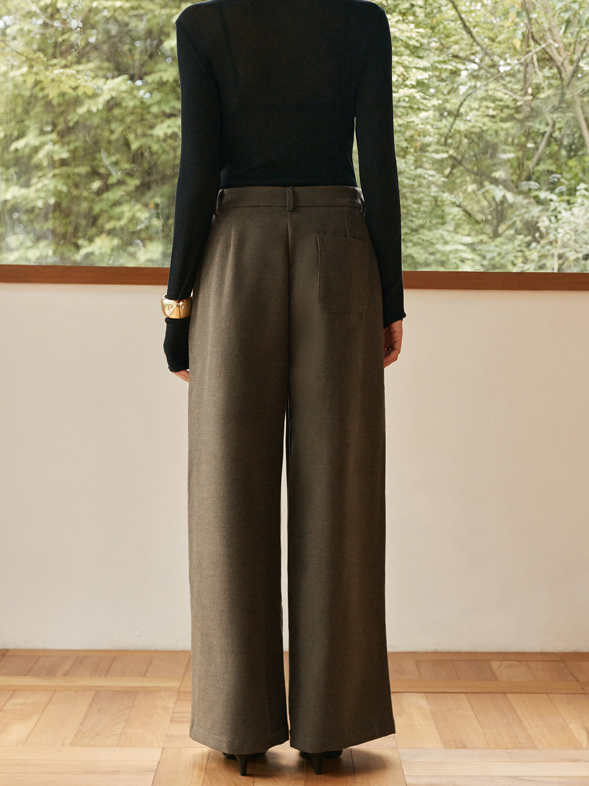 Pleated Wide-Leg Warm Pants