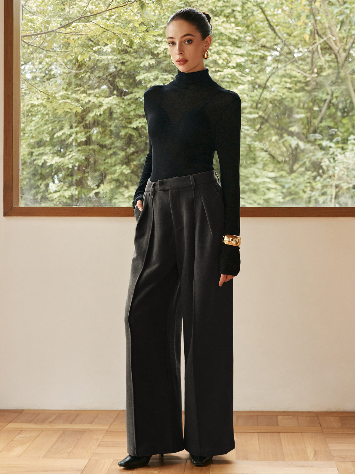 Pleated Wide-Leg Warm Pants