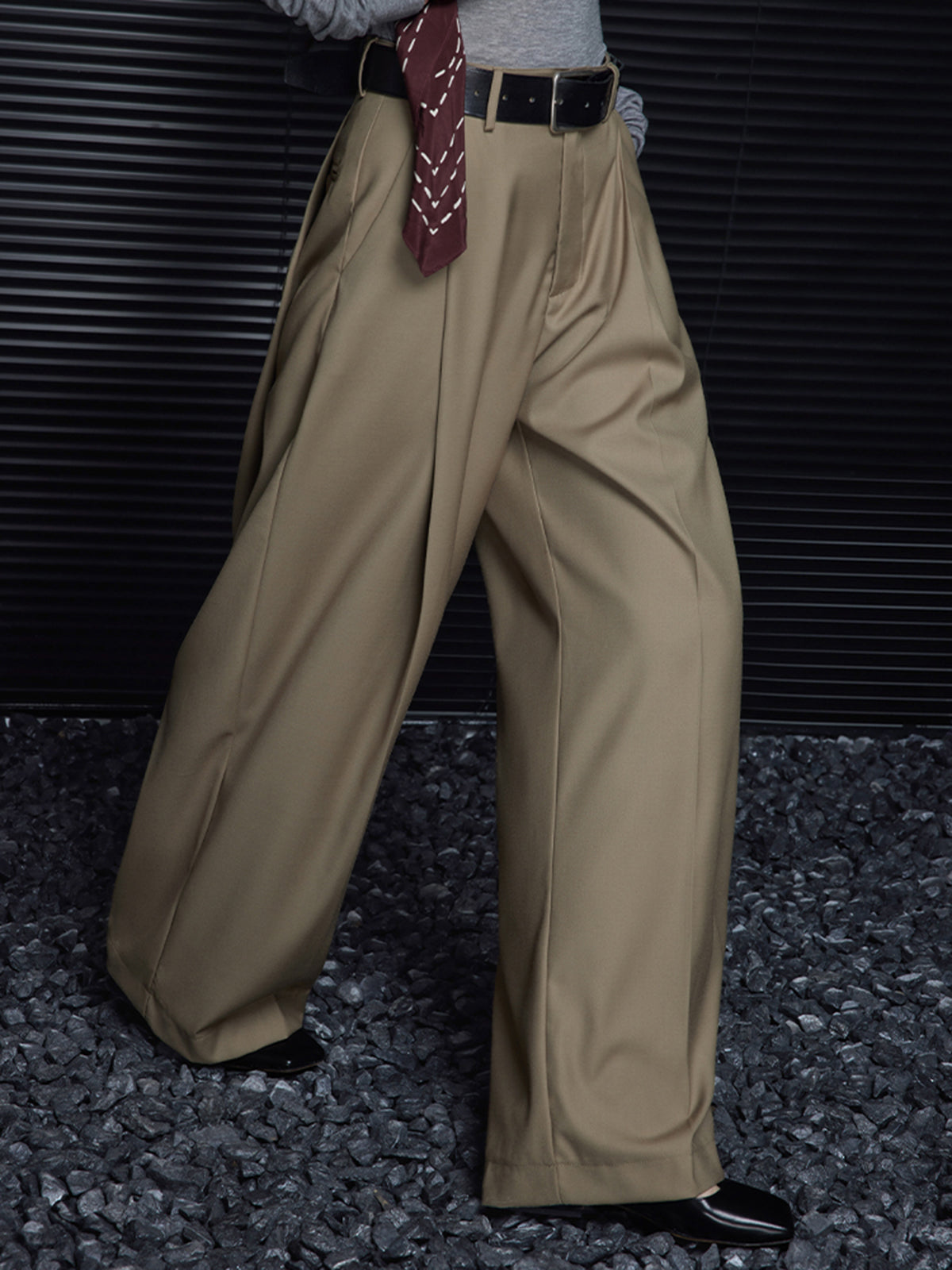 Pleated Draped Pants Without Belt