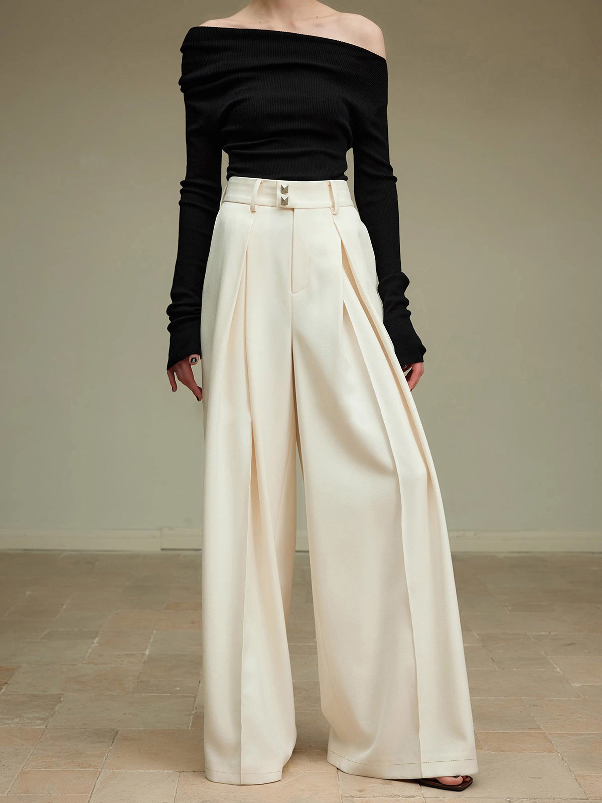 High-Waist Pleated Wide-Leg Pants