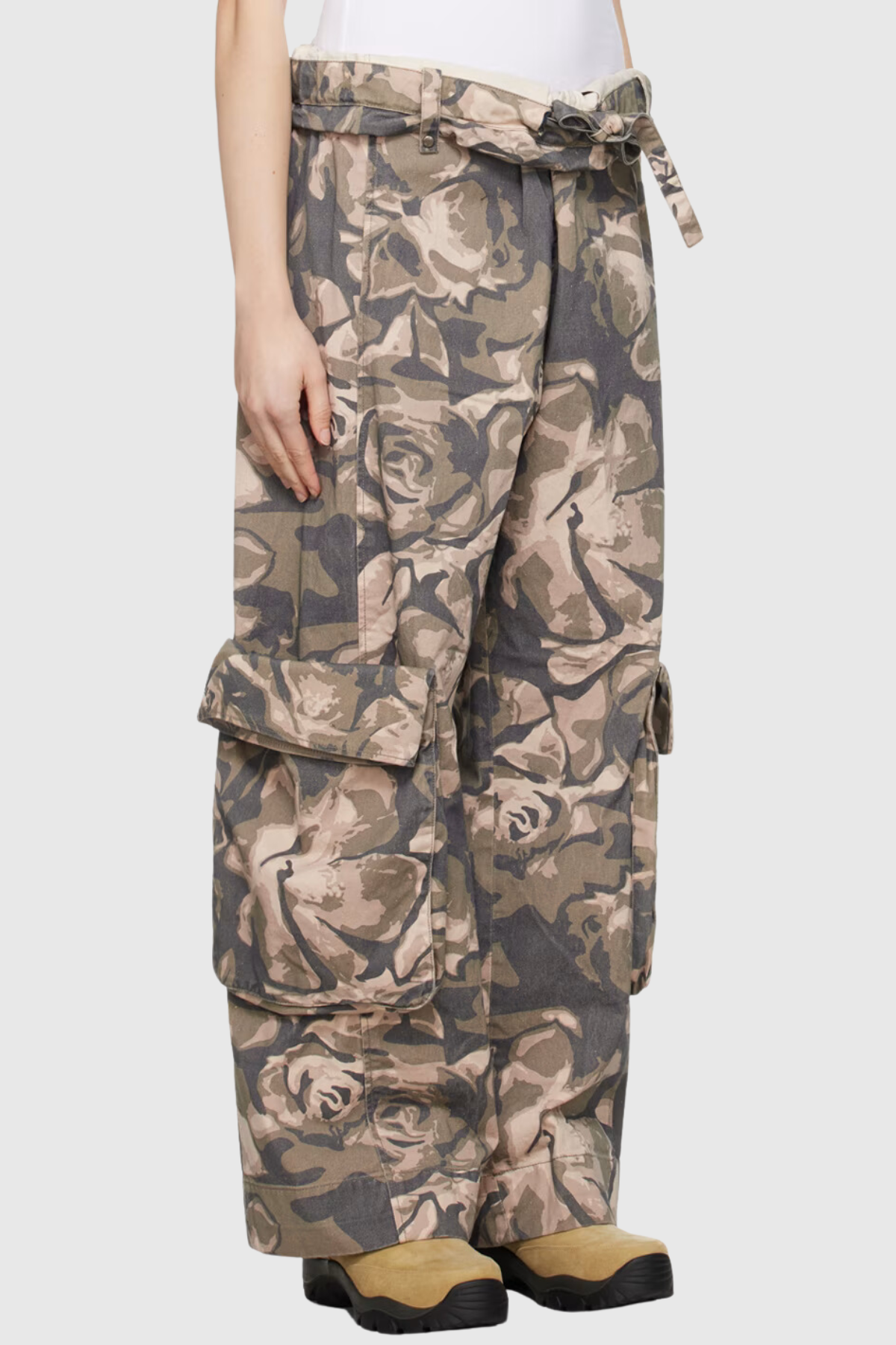 Bahula Hose mit Camouflage-Print und Taschen