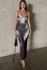 Schwarzes, figurbetontes Camisole-Kleid mit Farbverlauf