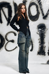 Coretta – Figurbetontes Oberteil mit Cut-Outs und Reißverschluss