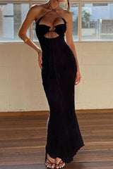 Kleid mit überkreuztem Neckholder und Cut-outs zum Binden