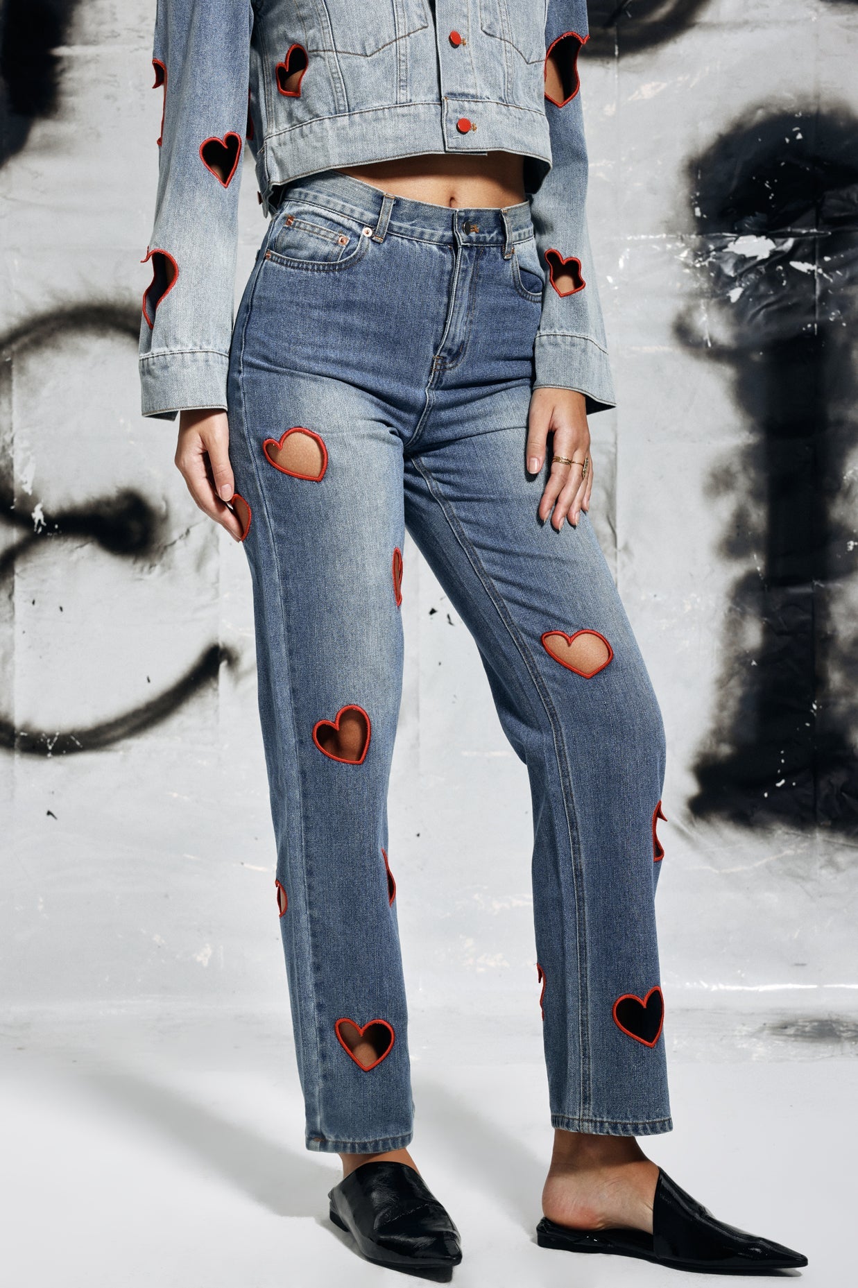 Dora Love Cutout Jeans