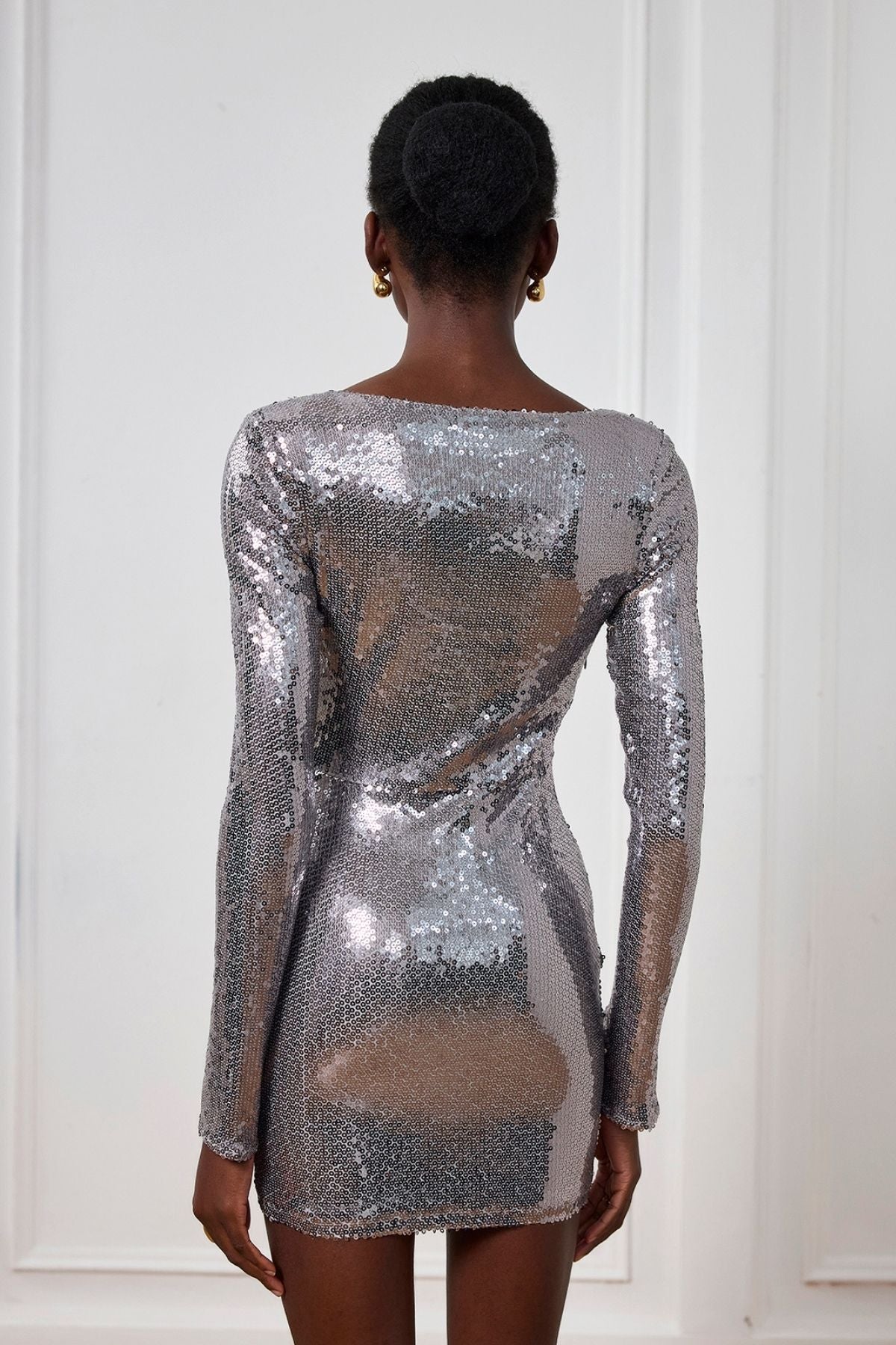 Aoibhe Long Sleeve Sequin Mini Dress In Silver