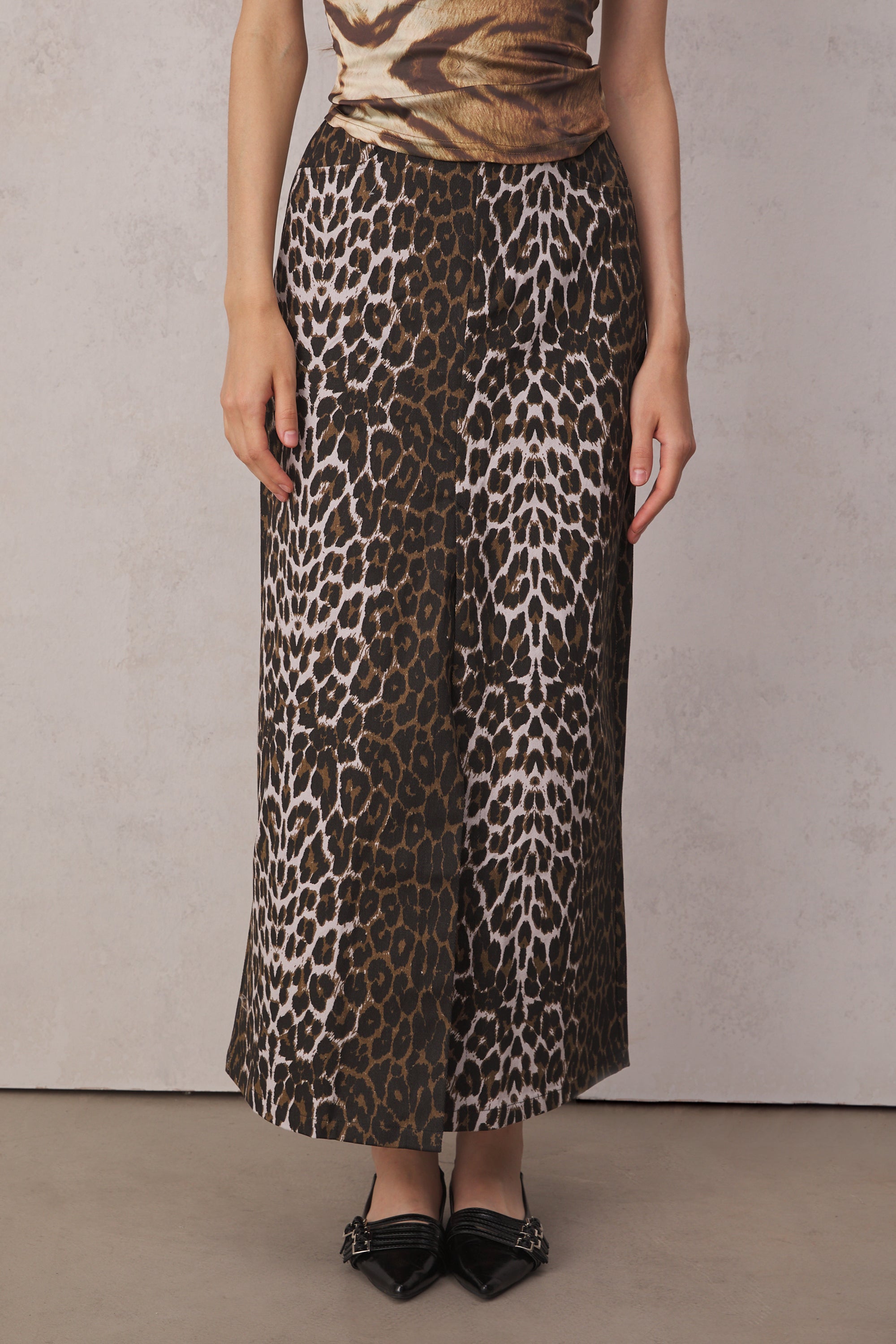 Elodie Leopard Split Maxi Skirt