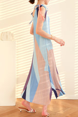 Vollständig plissiertes Kleid mit Bindeband an den Schultern