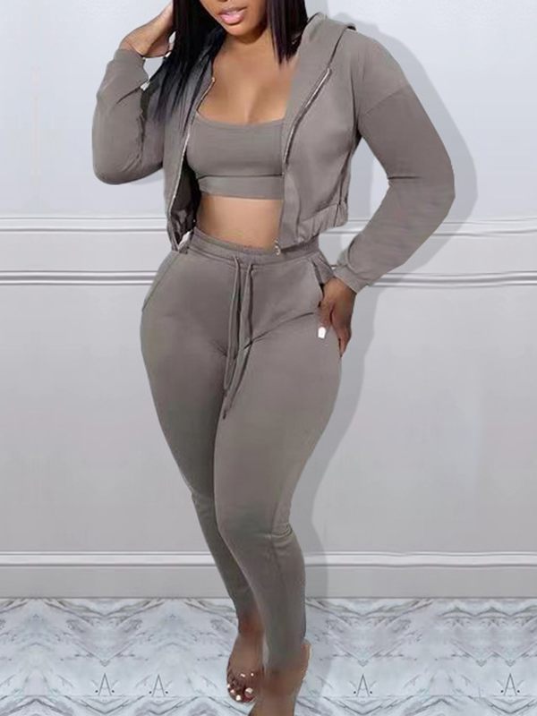 Indiebeautie Solid Three-Piece Sweatsuit