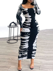 Indiebeautie – Bedrucktes, geripptes Kleid mit Schlitz