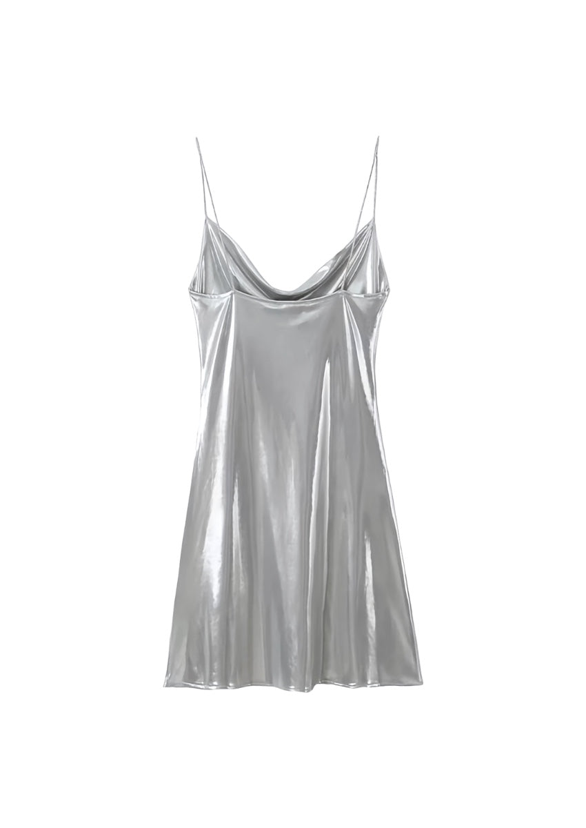 Silbernes Unterkleid