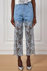 Judith Embroided Cutout Flower Jeans