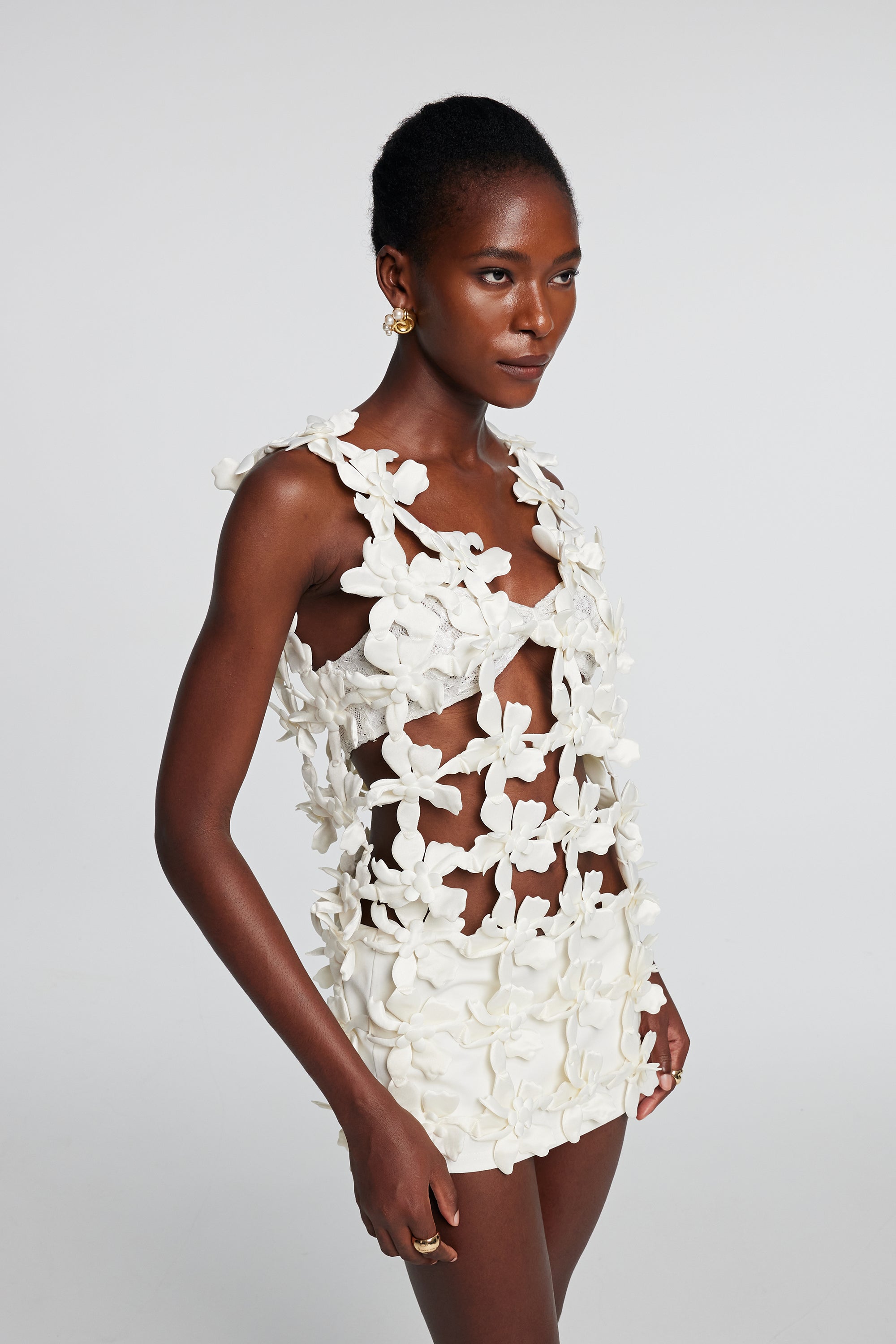 Ärmelloses Minikleid „Kira Flower Hollow“