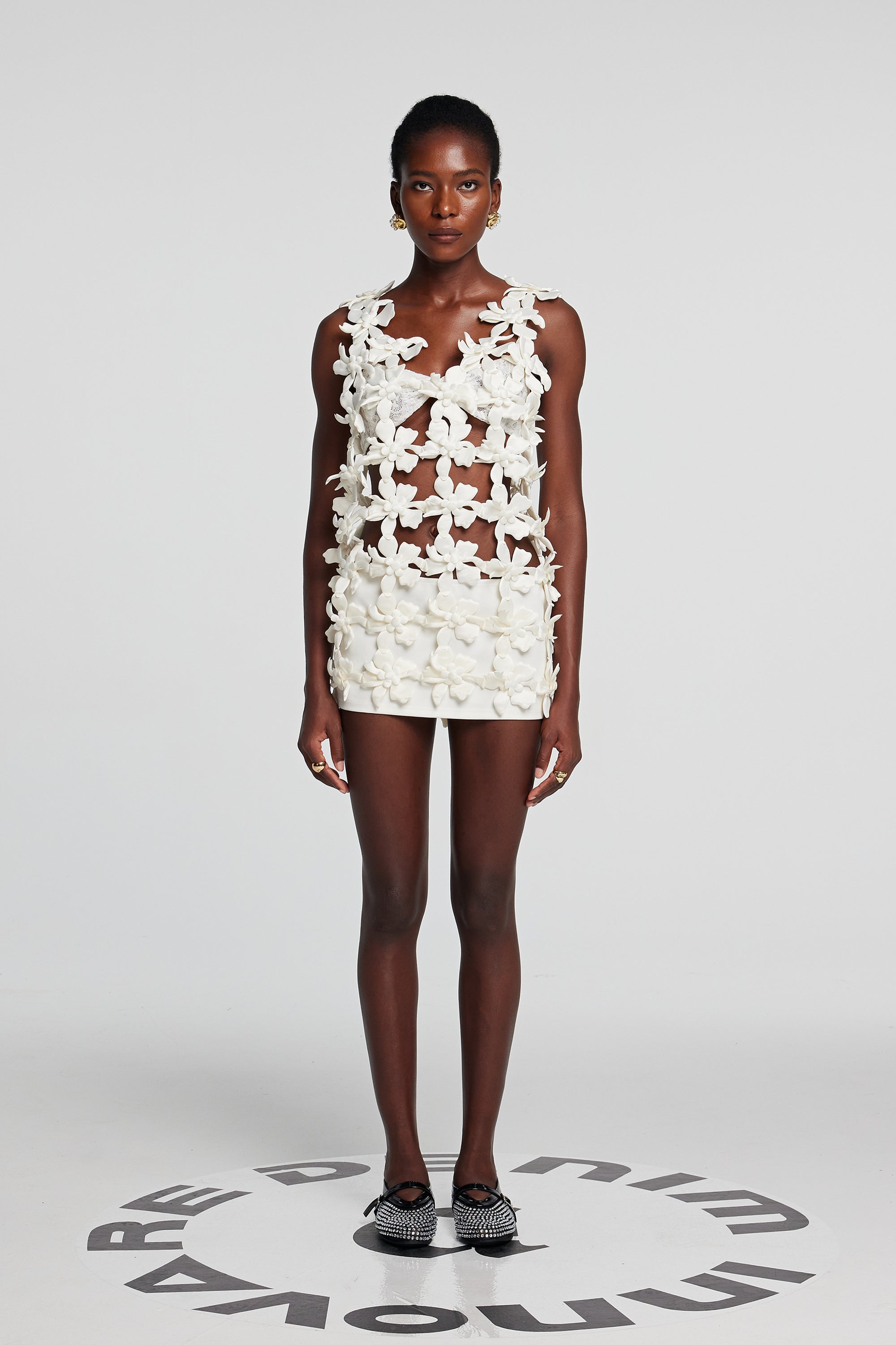 Ärmelloses Minikleid „Kira Flower Hollow“