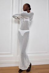 Lana – Weißes Maxikleid mit tiefem Ausschnitt und Strick