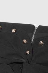 Lennox – Einschultriges Oberteil mit gekreuzten Knöpfen