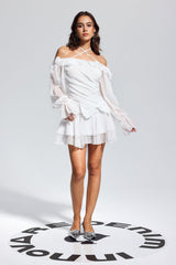 Liberty Mesh-Minikleid mit asymmetrischer Rüschenschleife