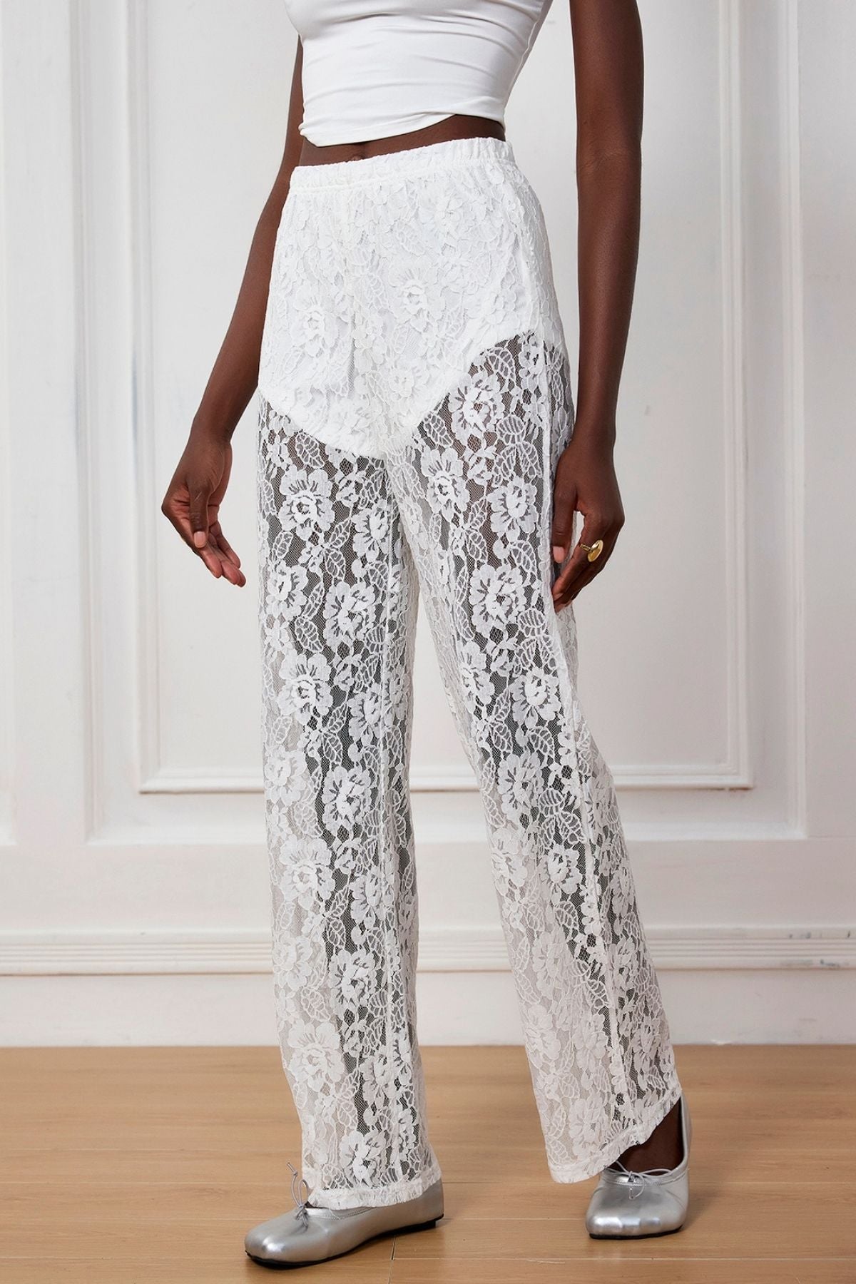 Lilyana Lace Cutout Flower Pants