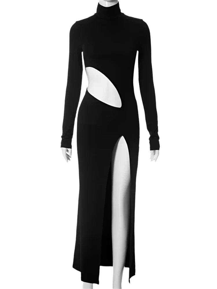 Maxikleid mit Schlitzausschnitt