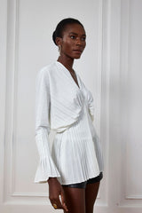 Marleigh – Figurbetontes Oberteil mit tiefem Ausschnitt und Rüschen