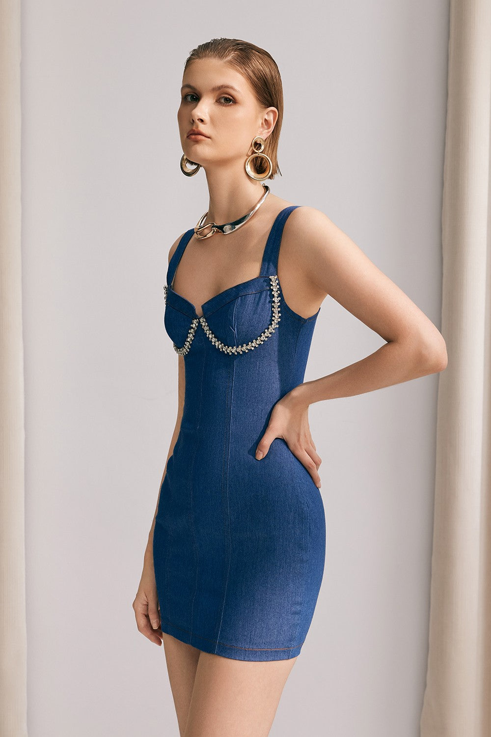 Maysa – Mit Strass verziertes Jeans-Minikleid
