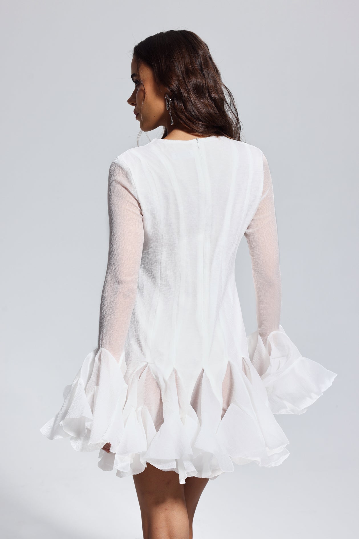 McCarthy – Weißes Minikleid mit Rüschen aus Netzstoff