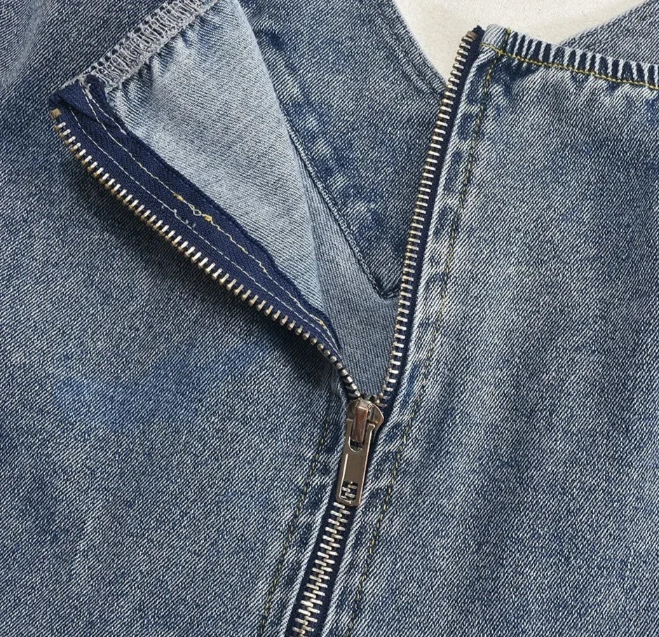 Plissiertes Minikleid aus Denim