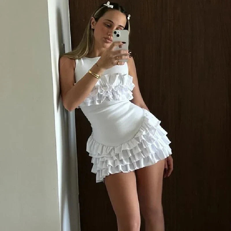Sexy rückenfreies Minikleid aus Netzstoff mit Patchwork