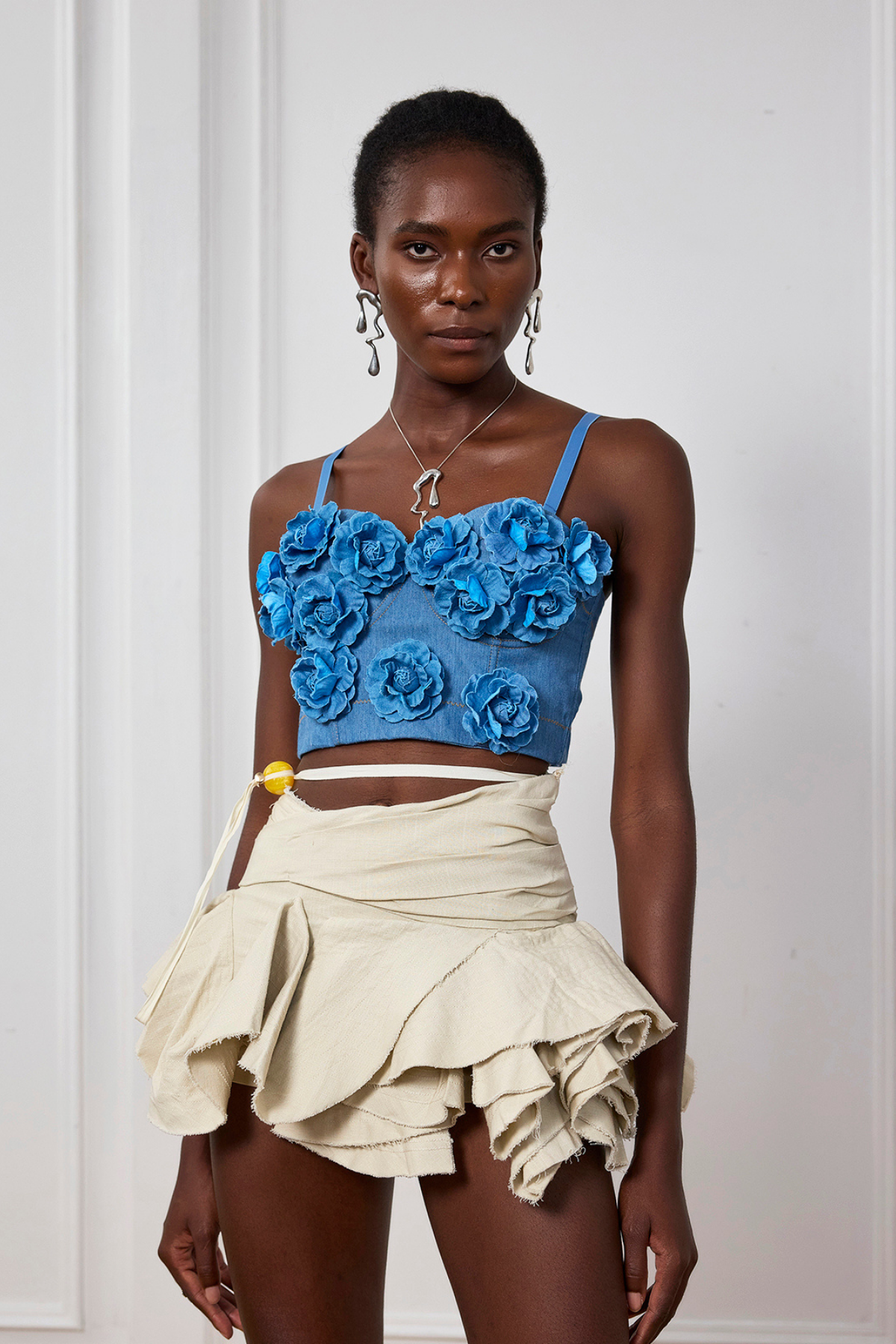 Figurbetontes Spaghetti-Top Soleil Flower